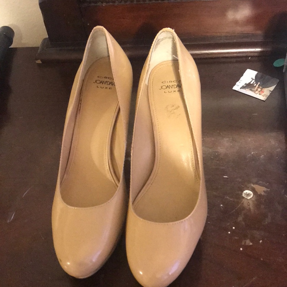 Tan heels